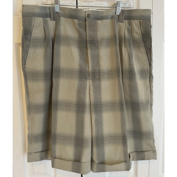 Virgola Other - Virgola Uomo Beige & Gray Pleated Lined Shorts Cuffed Hem Men's Size 40